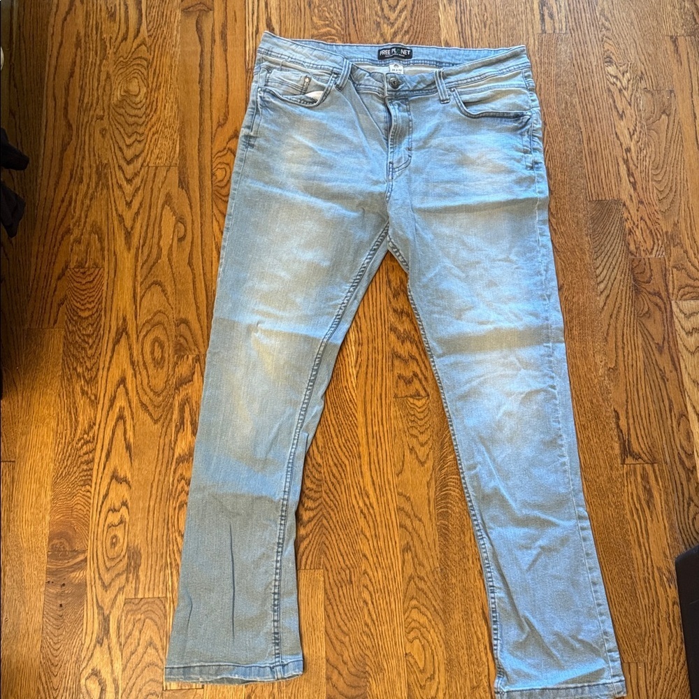 Free Planet Light Blue Sustainable Denim Mens Jeans size 36x32
